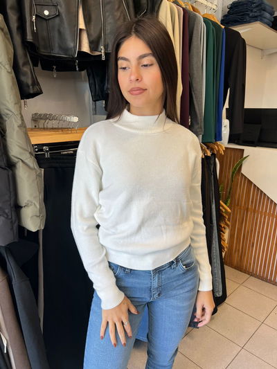 sweater blanco