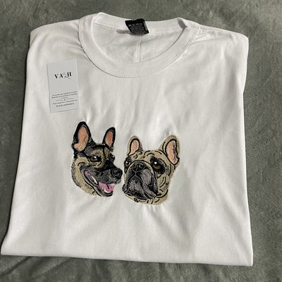Remeras MASCOTAS bordadas a COLOR