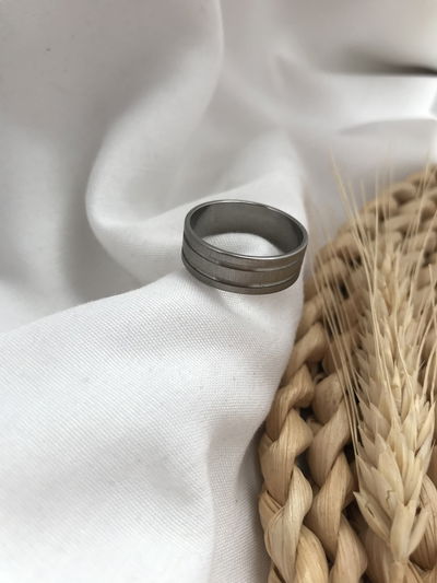 Anillo triple línea