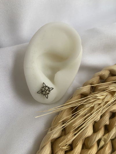 Aros nudo de bruja ( precio por par)