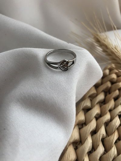 Anillo doble corazón centro