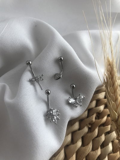 Piercing ombligo  ( precio por unidad)