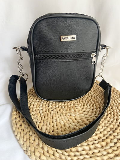 Bandolera negra