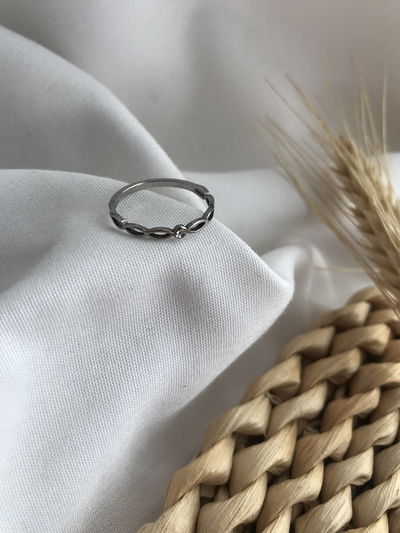 Anillo infinito centro strass