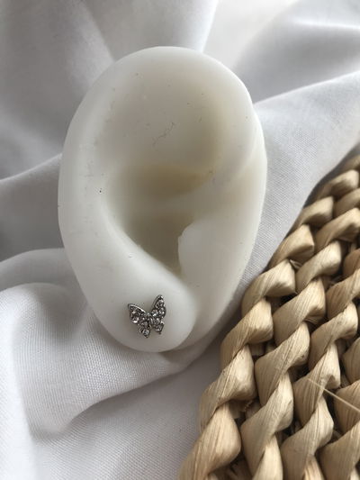 Aro mariposita strass 1 (acero blanco)precio por par