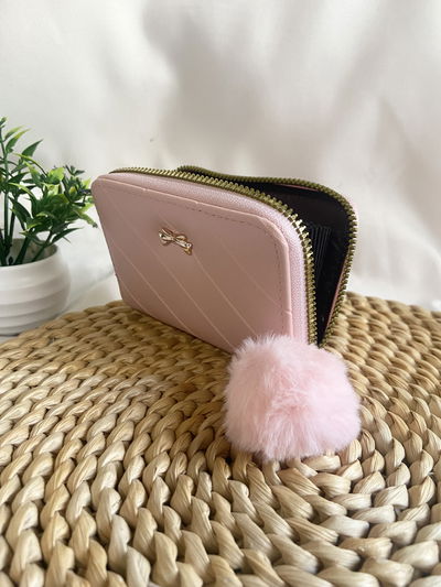 Tarjetero con pompón (elegí color)