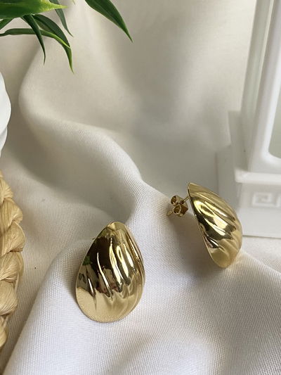 Aros dorados Gota acanalada