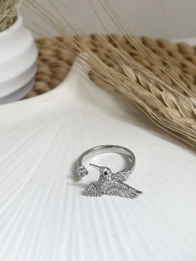Anillo giratorio colibri (bronce bañado en Plata)