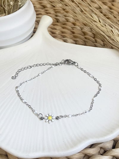 Pulsera margarita con bolitas