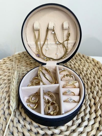 Alhajero redondo negro ( No incluye accesorios)