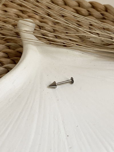 Piercing punta ( Elegi medida)