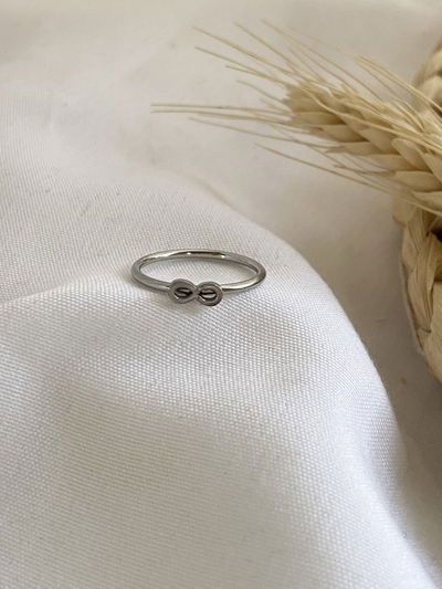Anillo mini infinito