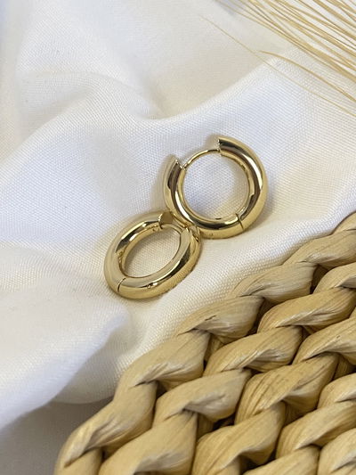 Argollitas doradas macizas sin fin (elegi medida)