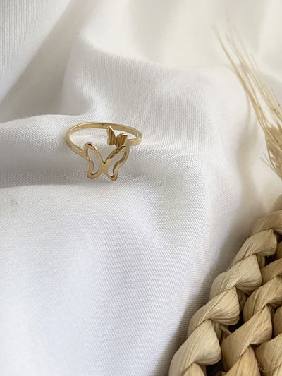 Anillo dorado doble mariposita