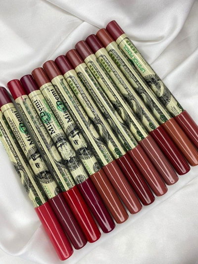 Delineador de labios DOLAR
