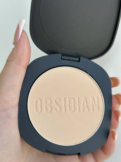 Polvo compacto OBSIDIAN