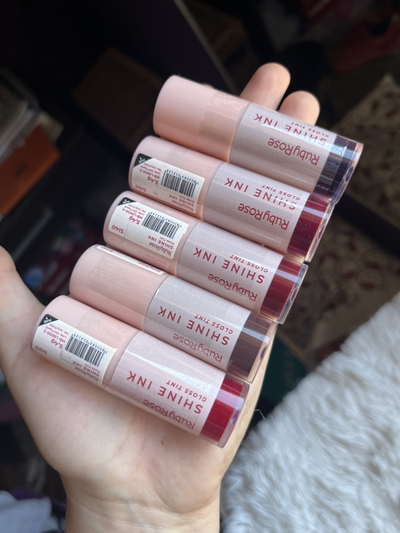 Tinta de Labios de Ruby Rose