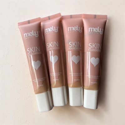 Base de maquillaje de Mely