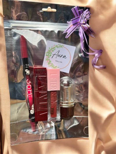Lip combo cherry