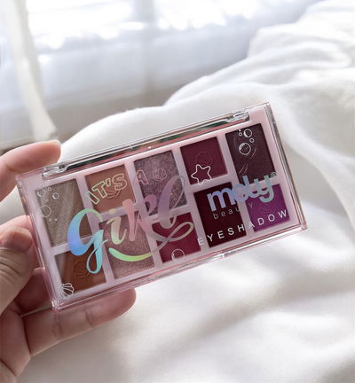 Paleta de sombras I'ts a girl Mely