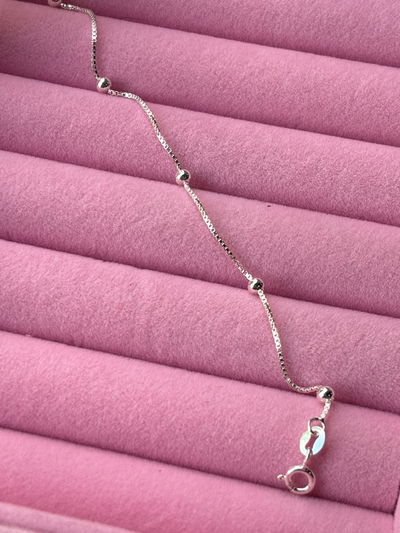 Pulsera bolitas