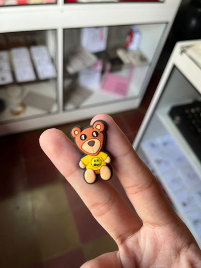 PINS OSITO