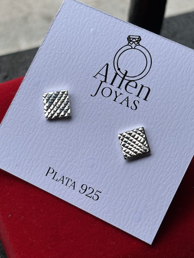 Aros facetados