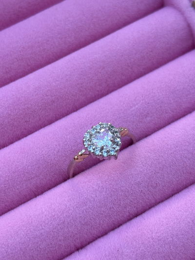 Anillo corazon cubic blanco