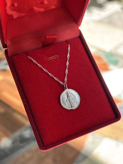 Cadenita medalla de virgen 