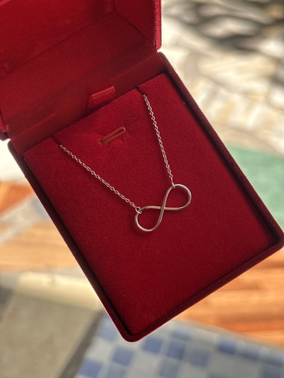 Gargantilla infinito