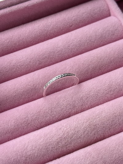 Cintillo fino con microcubics 