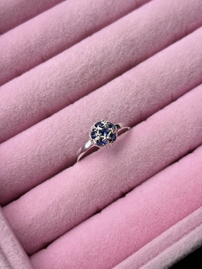 Anillo frutilla azul