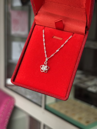 Cadena cubic florcita