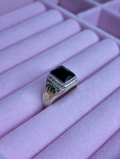 Anillo mesita