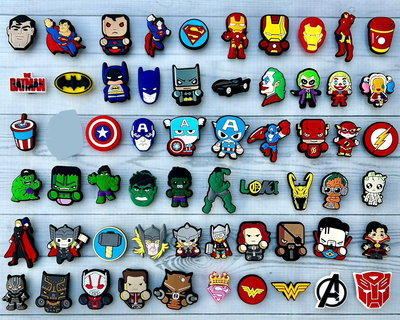 PINS SUPERHEROES 