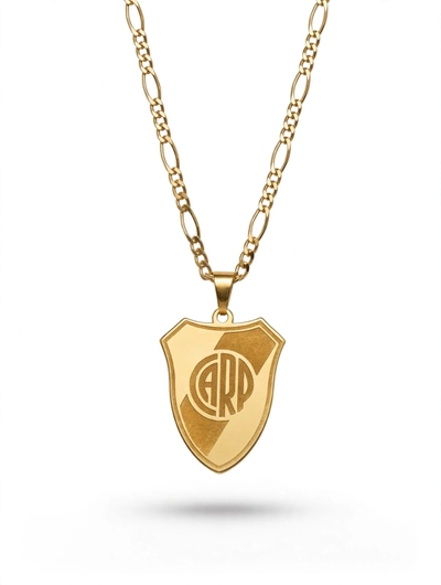 Cadena fígaro con Dije escudo River 