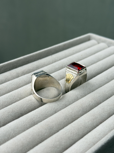 Anillo tipo mesita plata y oro macizo