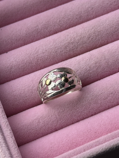 Anillo inflado flor
