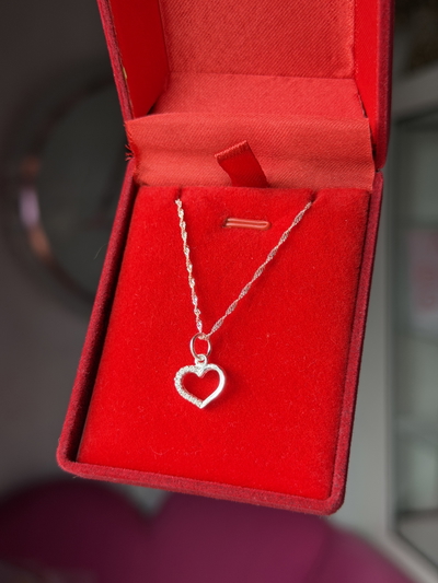 Conjunto de plata Corazon con microcubics
