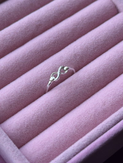 Anillo infinito fino 