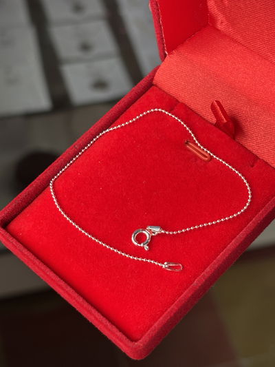 Pulsera bolitas