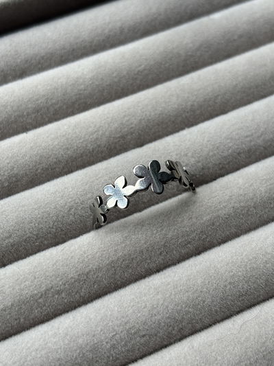Anillo flor