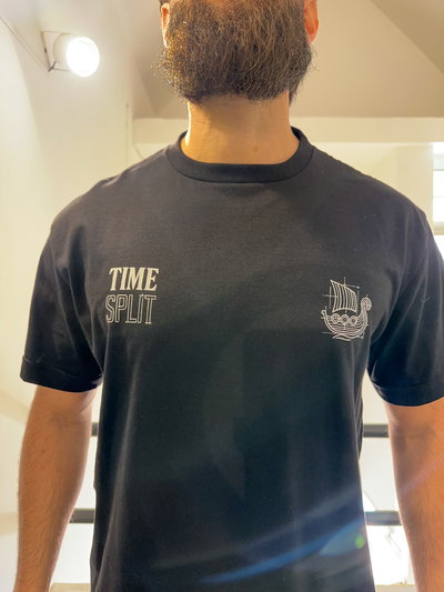 Remera Time Split Negro