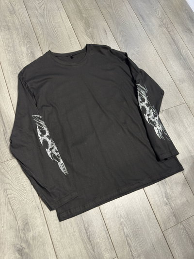Remera Mangas Largas Tribal Negro