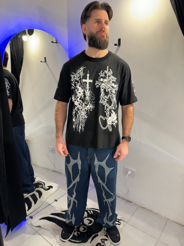 Remera Boxy Gotik