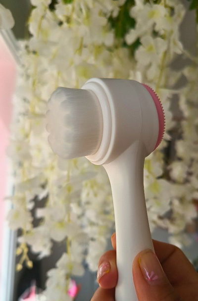 Cepillo limpiador facial MELY