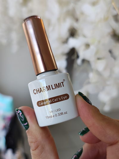 Cat eye dorado CHARMLIMIT 