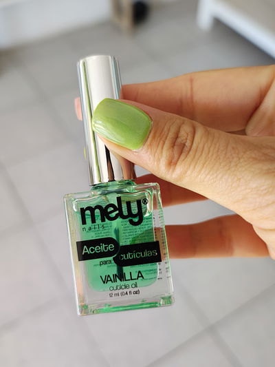 Aceite de cuticulas MELY