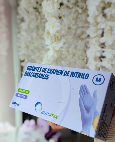 Guantes nitrilo lila M