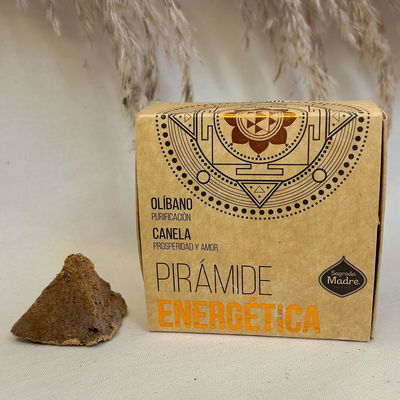 Pirámide energética x4 - Canela y Olíbano